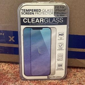 iPhone screen protector